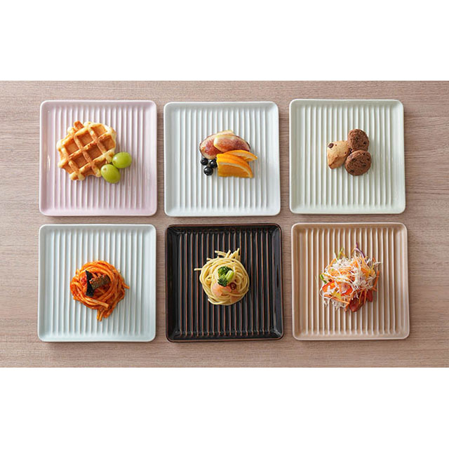 波佐見焼 Cheerful Omupan+ プレート(Cheer house) | エンニチ