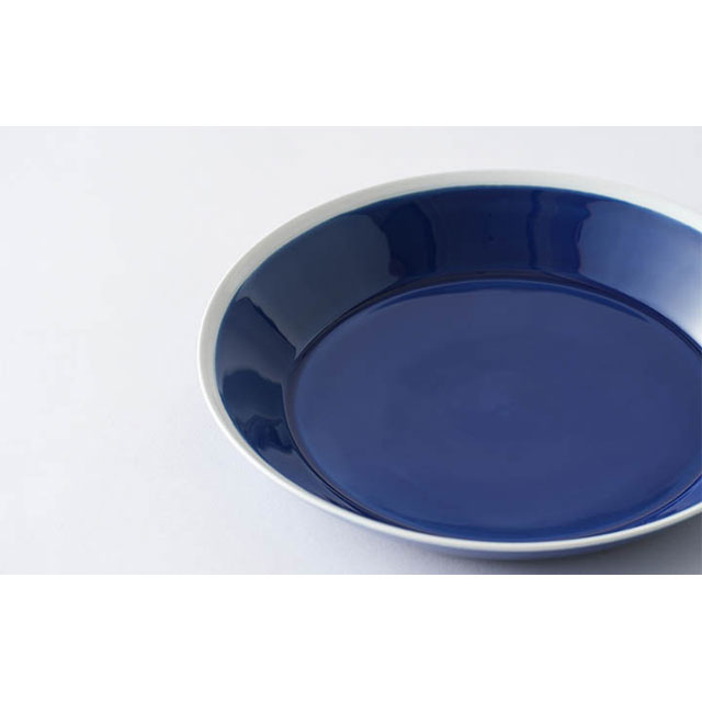 波佐見焼 ホワイトライン 20cm皿 ブルー | 奥川陶器(奥川陶器 エンニチ